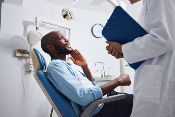 Best Emergency Tooth Extraction in Harmony, RI